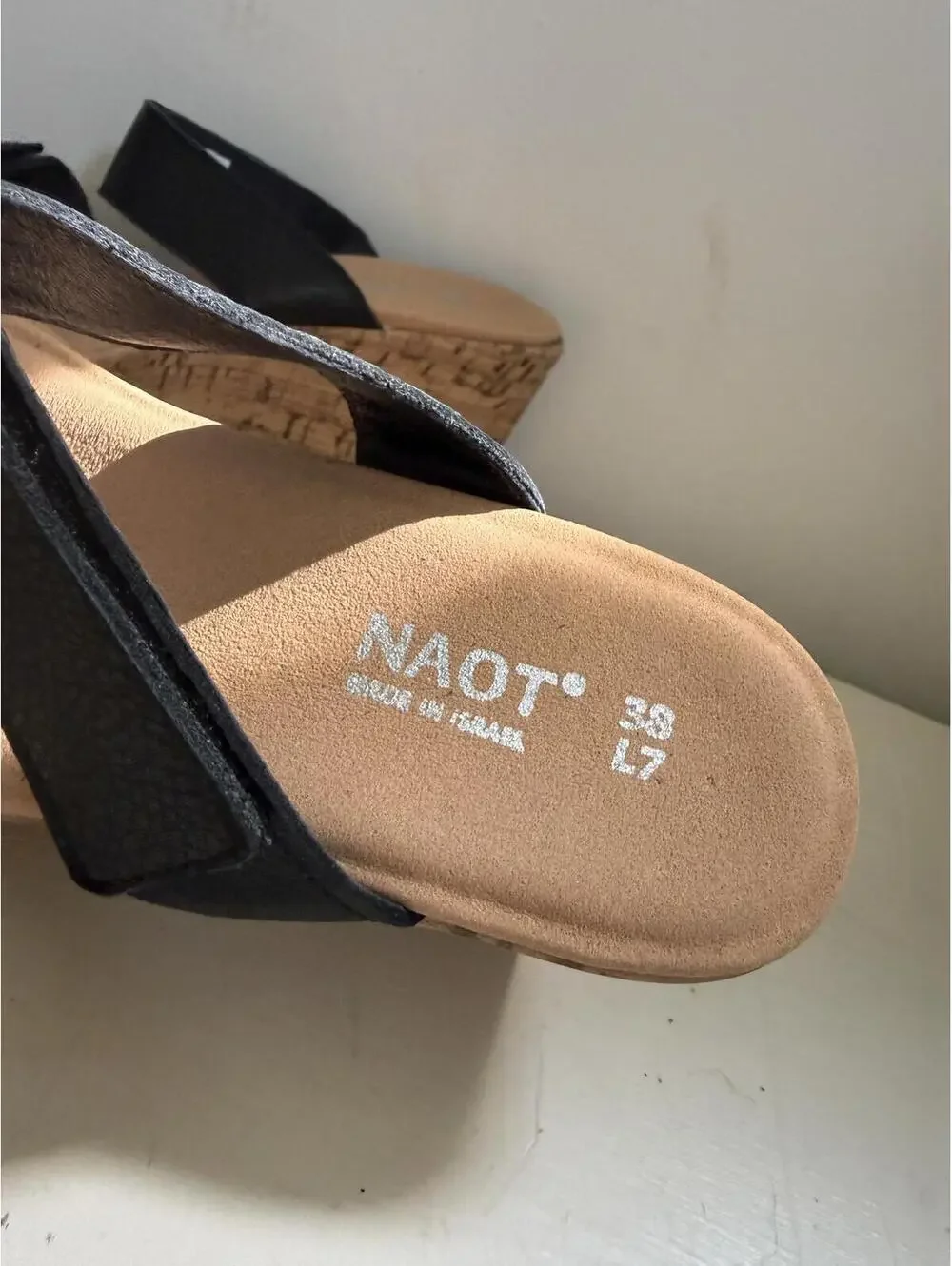 Naot Caveran Soft Black Leather Wedge Sandals Size 38 Women's 7.5